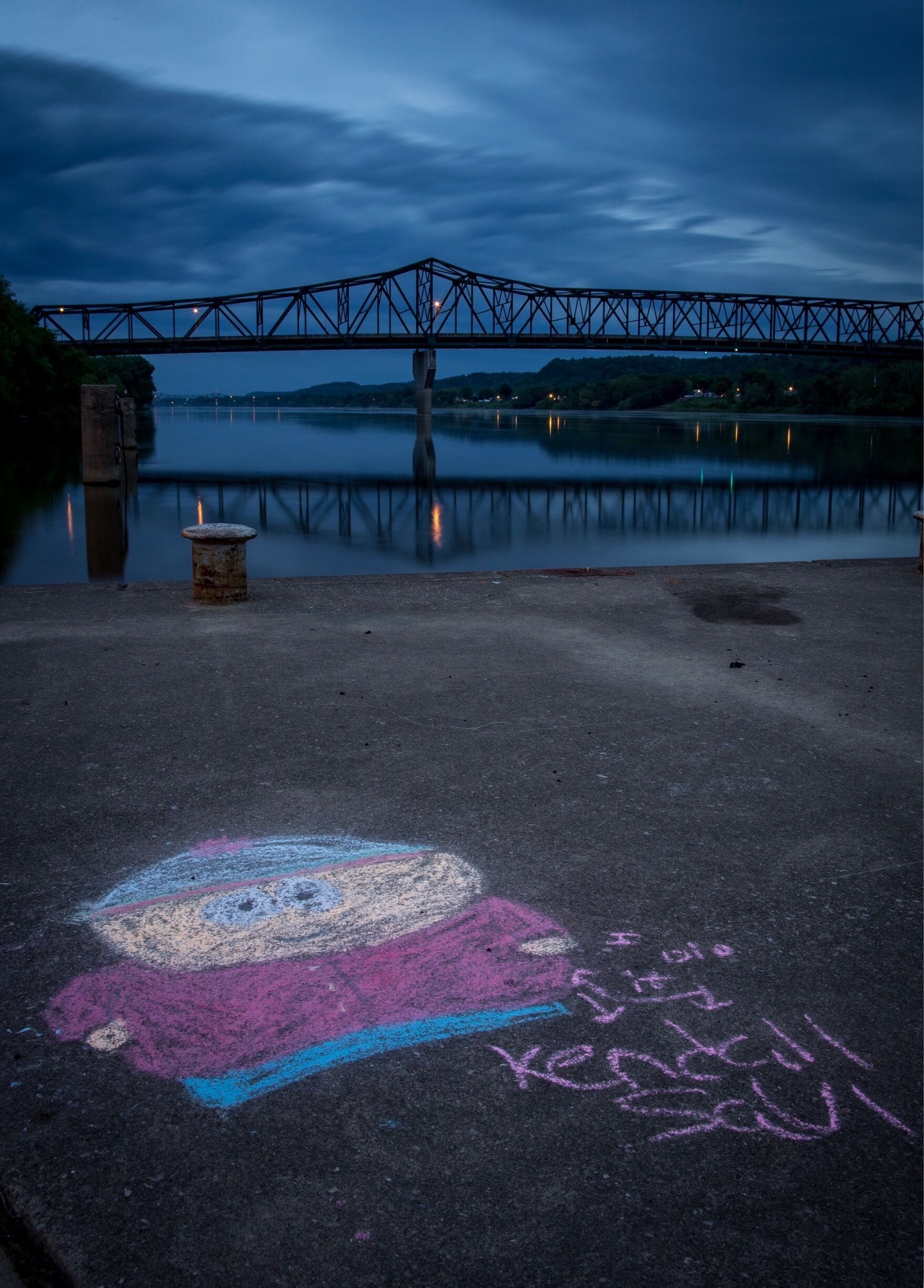 Unknown artists work at Harris Riverfront Park