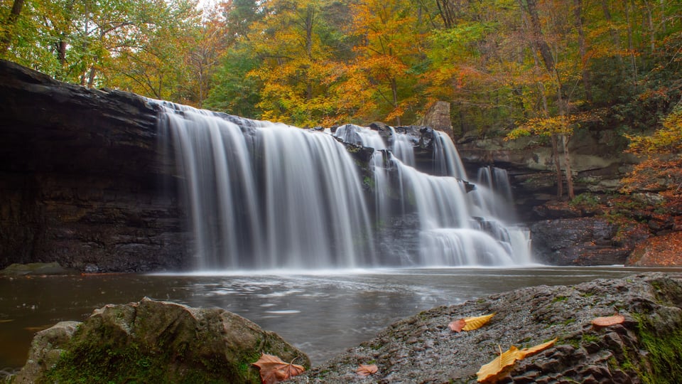 Brush Creek Falls in autumn