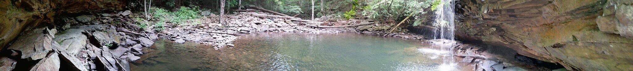 Amazing spot! Very few people, but de prepared for a monster hike back out!