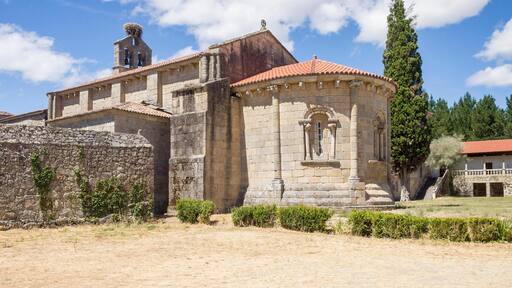 Monasterio de Ferreira. Concello de Panton. Ribera Sacra. Lugo. Galicia. Espana