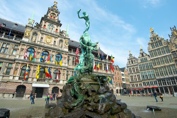 Antwerp Market Square showing a square or plaza, heritage architecture and a city