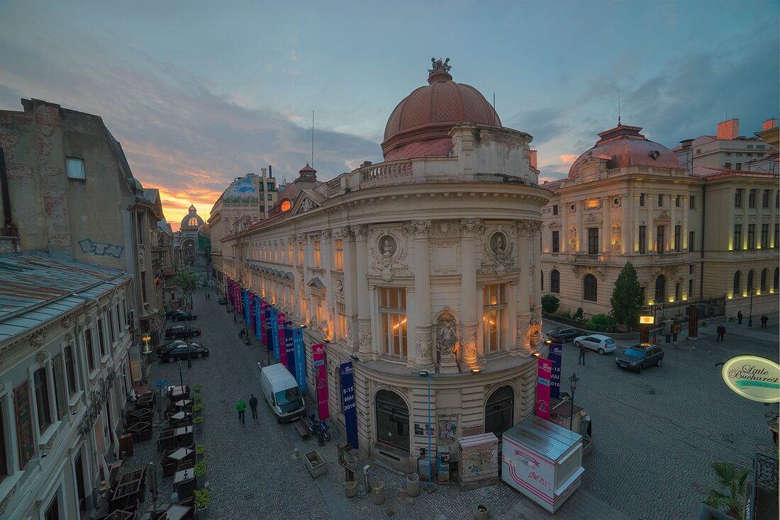 Lively city. Maybe I should go back and maybe get a different opinion. Didn't like it much.
Read more: http://www.alwayswanderlust.com/a-guide-to-seven-cool-and-not-so-cool-cities-in-romania/