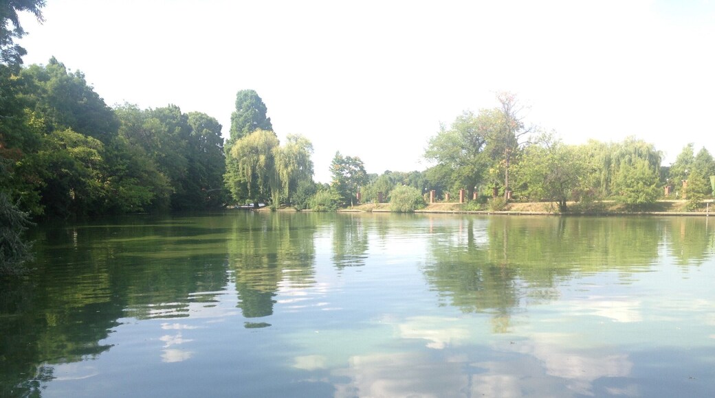 great place to discover Romanian houses across the country in one place #lifeatexpedia