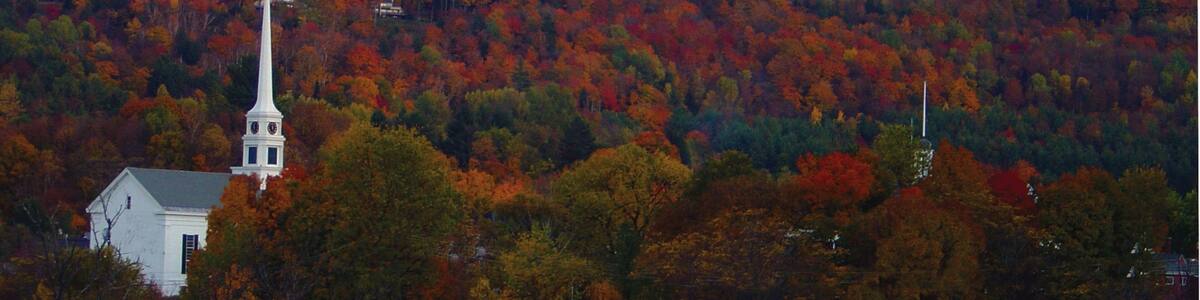 Stowe which includes landscape views, fall colors and tranquil scenes