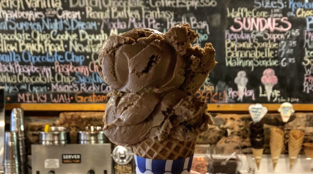 #NewHampshire Maple & Walnut #icecream at Annabel’s Ice Cream- Portsmouth, NH