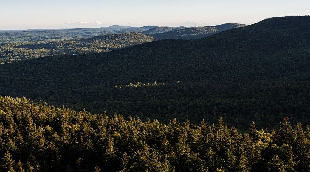 Standing on the cliff edge on North Pack Monadnock looking south over the Wapack Range in southern New Hampshire