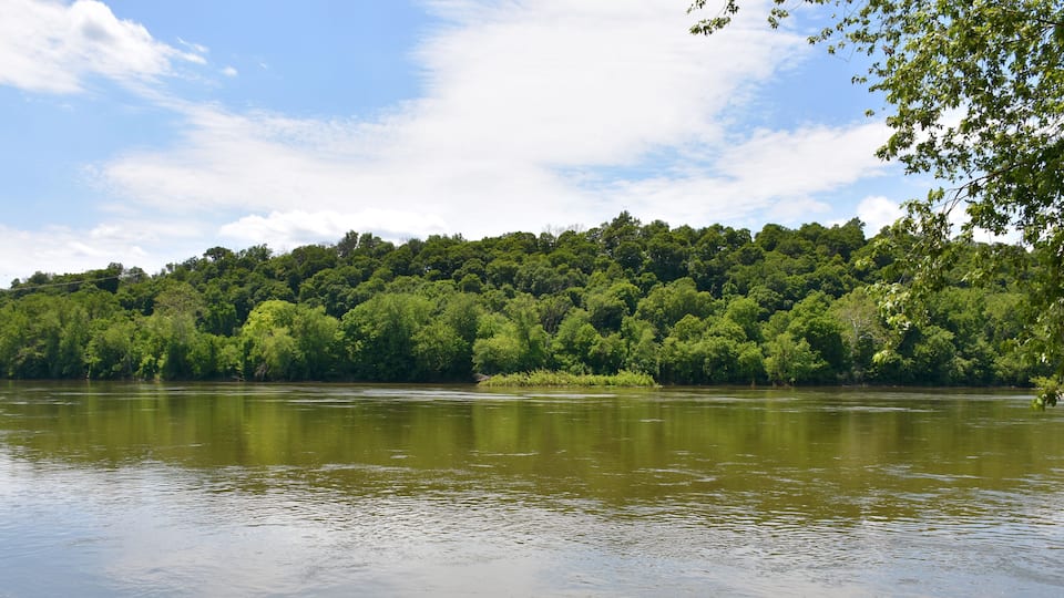 Potomac River, Chesapeake and Ohio Canal National Historical Park, Maryland, USA