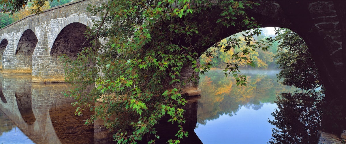 USA, Maryland, Hagerstown. Historic Wilson Bridge, near Hagerstown, Maryland, is one of two remaining bridges on the National Pike