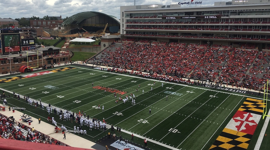 #collegiatefun #goTerps
First game day 2016 Maryland Football