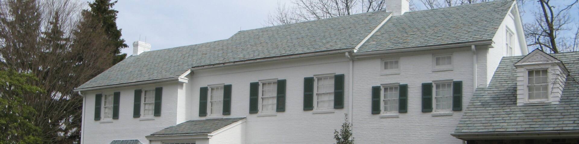 Gettysburg showing a house