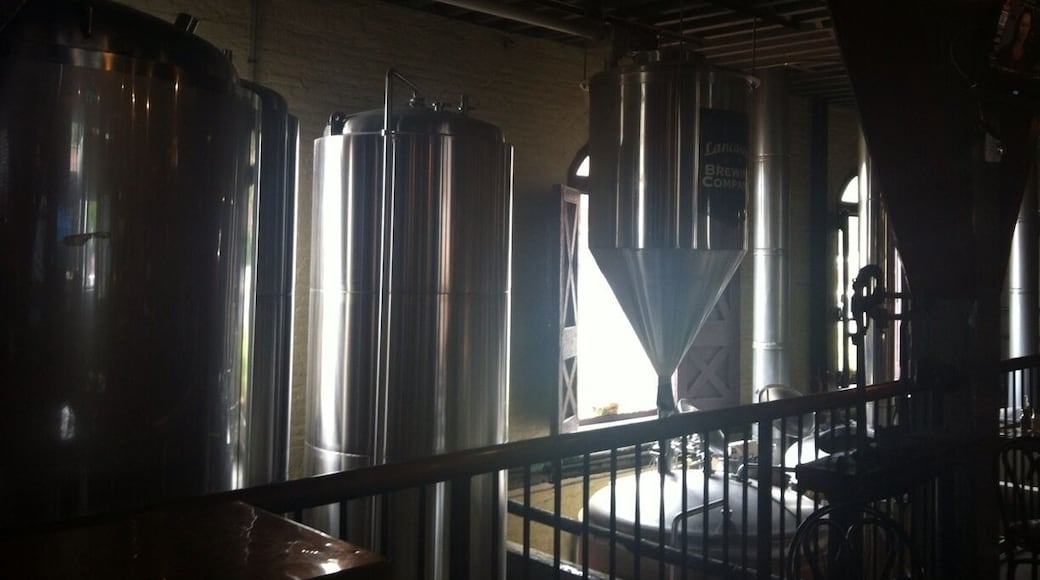 Cool brewery tours and great food!