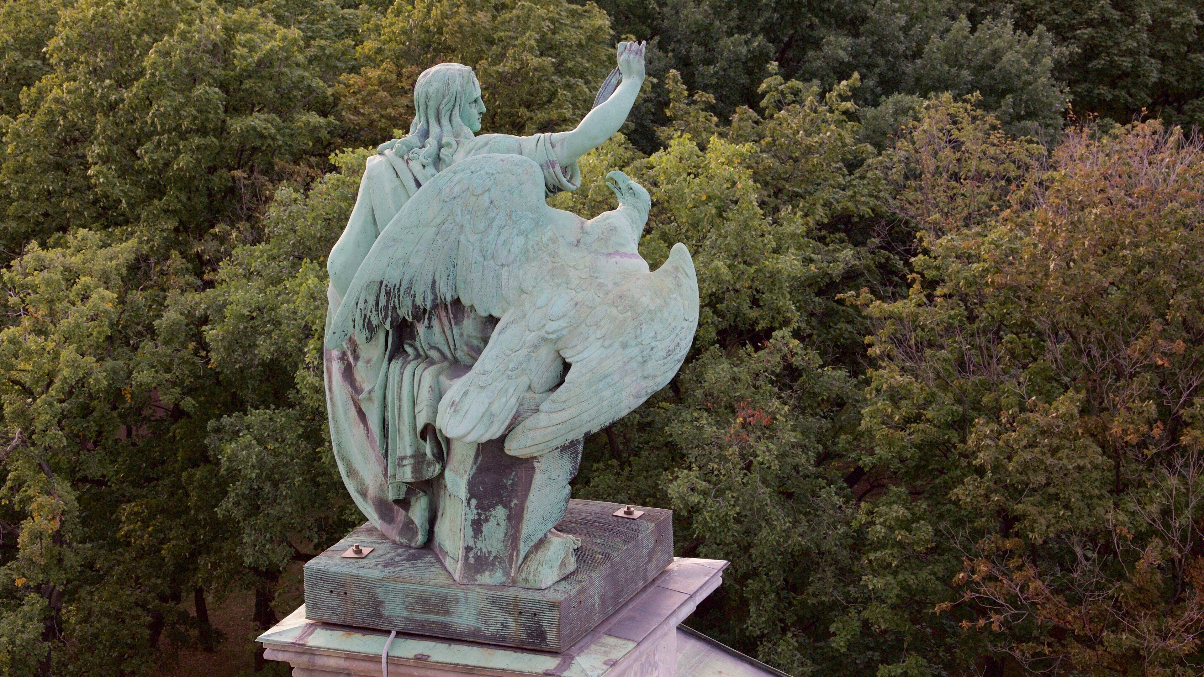 St. Isaac\'s Cathedral featuring a statue or sculpture