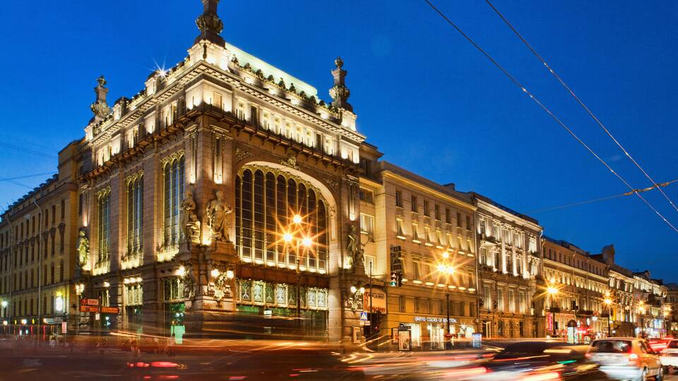 H976AF Nevsky Prospekt. St.Petersburg. Russia