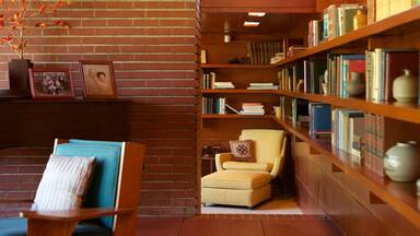 Florence which includes a house and interior views