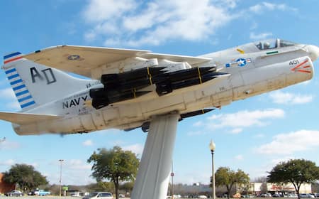 MXN$2,747 Vuelos a Pelham: Boletos baratos a Pelham