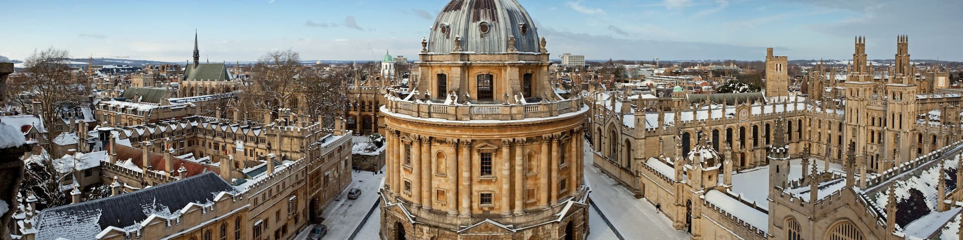 Panoramic view on the Radcliffe Camera and All Souls College