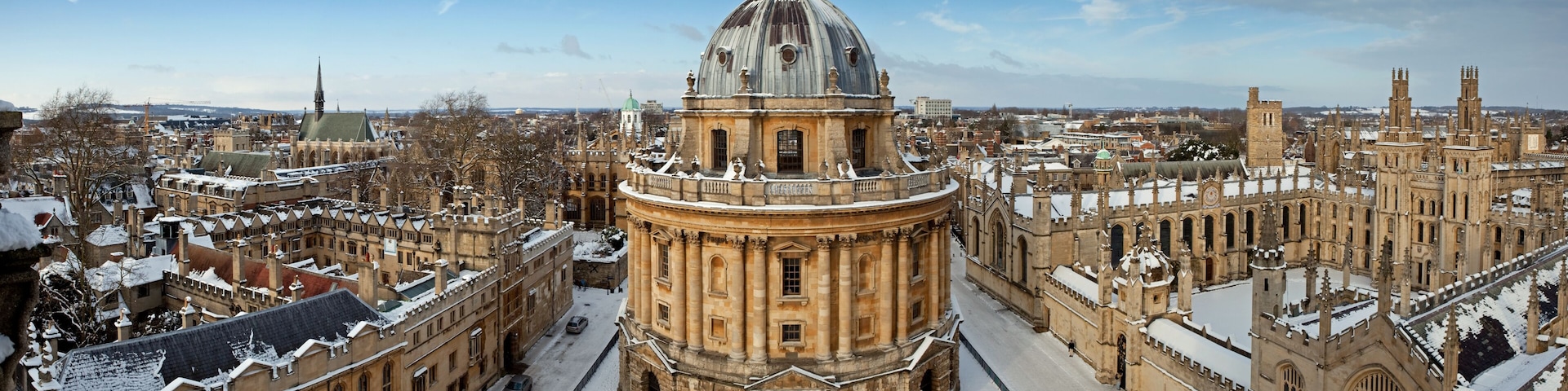 Panoramic view on the Radcliffe Camera and All Souls College