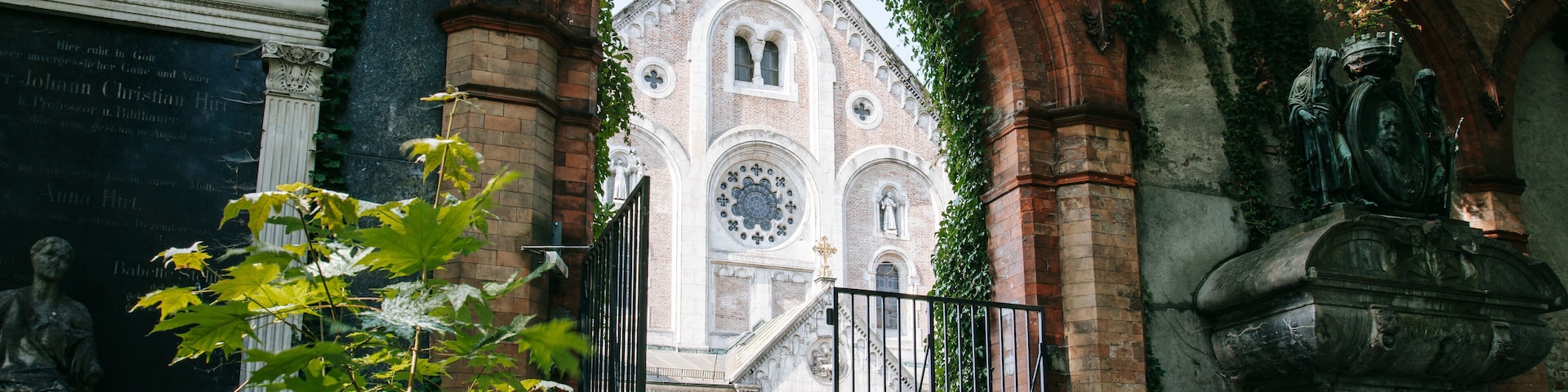Isarvorstadt featuring heritage architecture and a church or cathedral