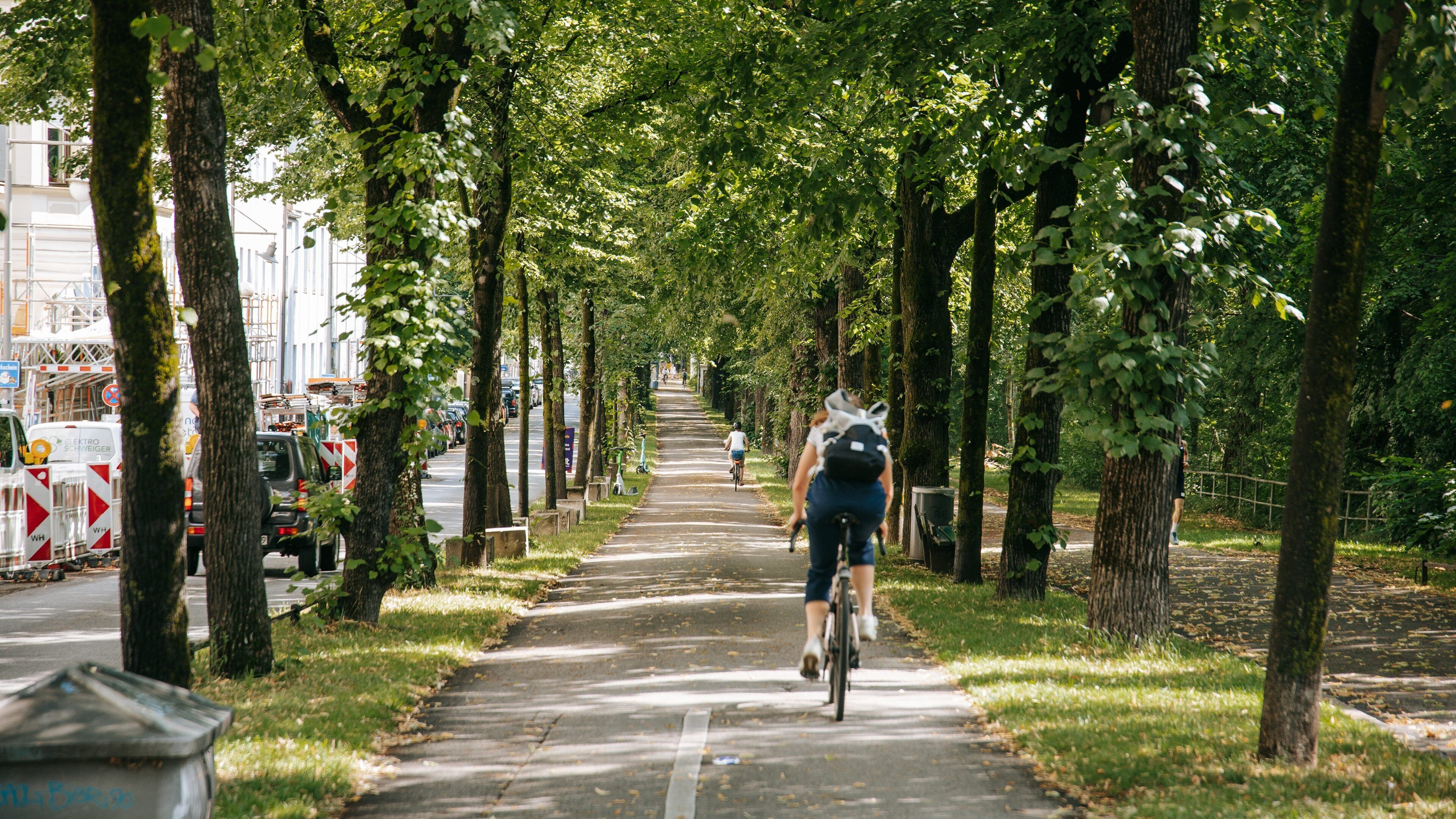 Isarvorstadt featuring cycling and a park as well as an individual femail