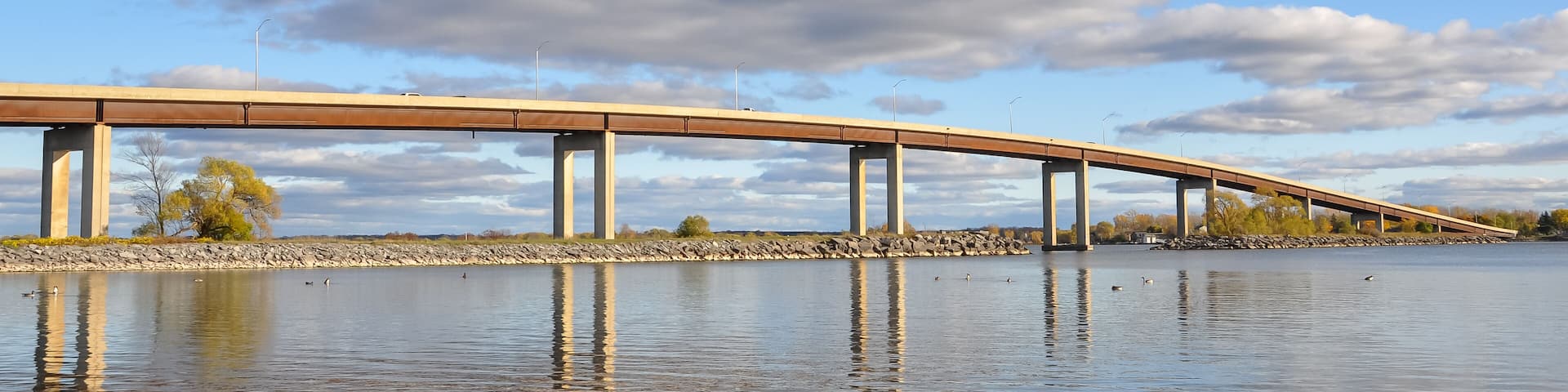 Bridge over the river in a cloudy day