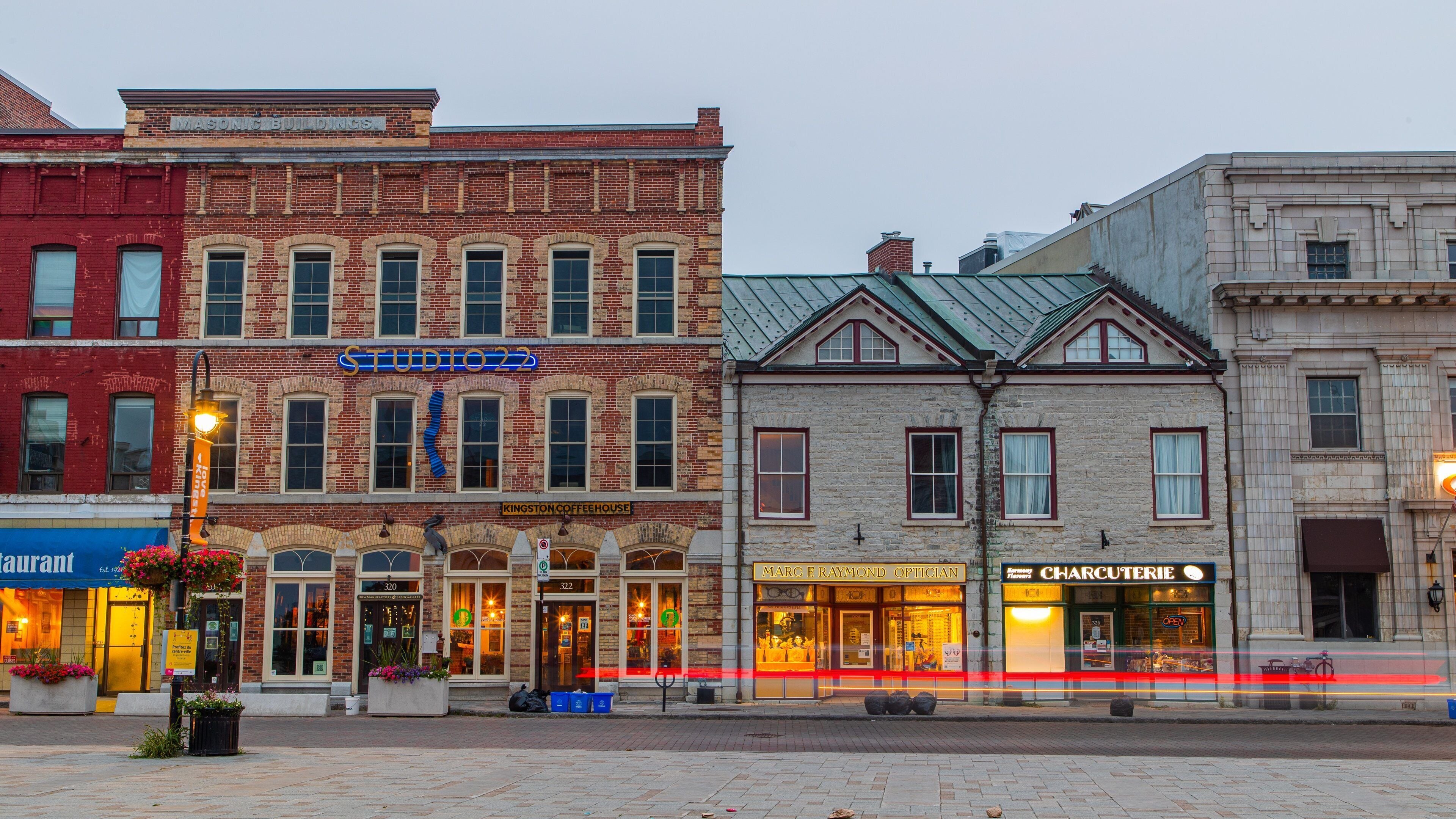 Kingston showing heritage elements and night scenes