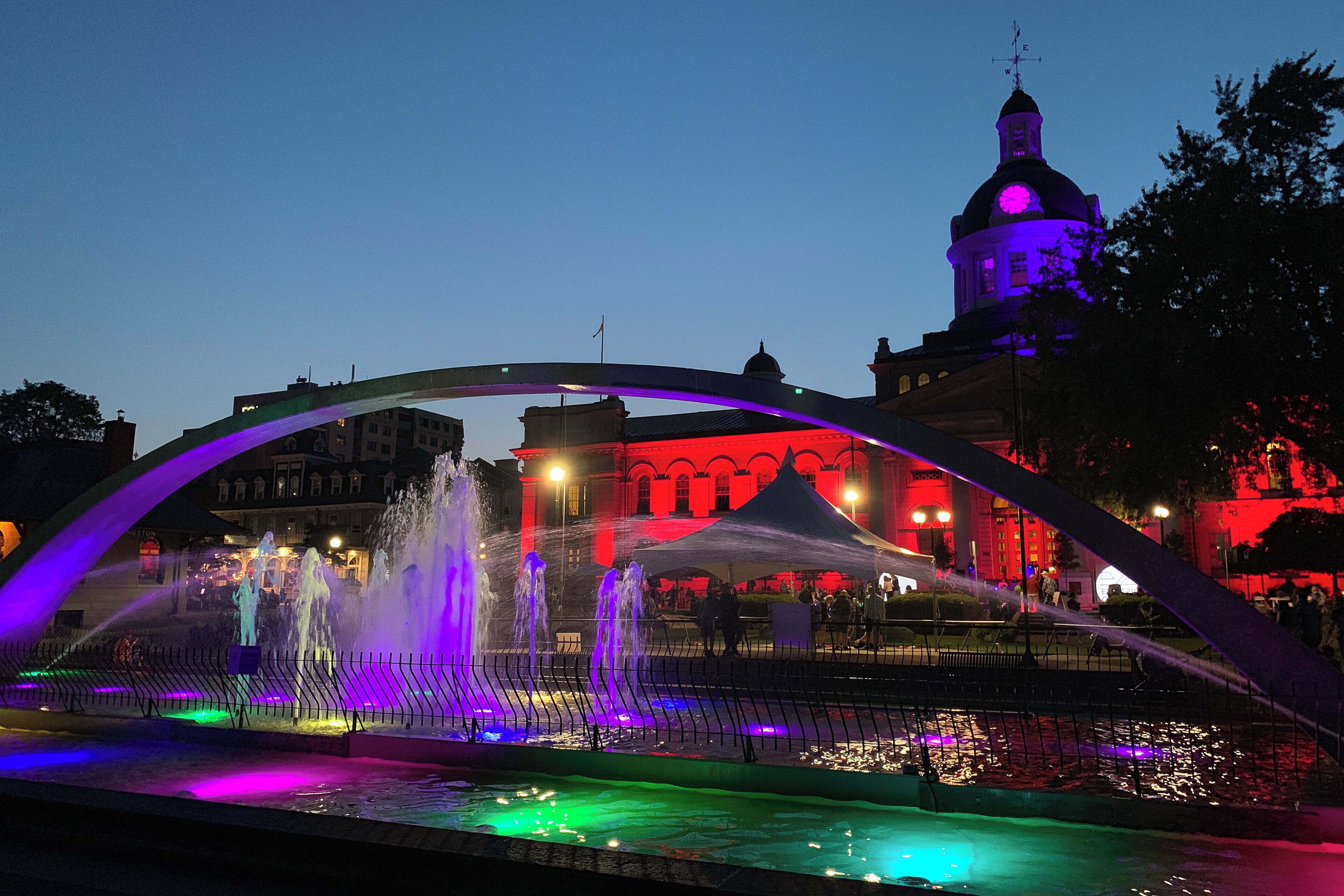 Located on the banks of Lake Ontario, at the mouth of the Cataraqui and St. Lawrence rivers Kingston is known as the "Limestone City" for its grand 19th-century buildings, including the Kingston City Hall pictured.

With a wealth of cafe's and restaurants it caters for any taste in food and drink. Our first night was spent strolling along the harbour watching the various street entertainers and shows going on. 

It's definitely a place to spend a day or so looking around.