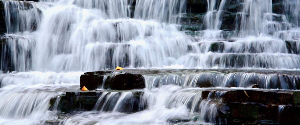 UNESCO World Biosphere Reserve: The Niagara Escarpment
Close look of Albion Falls - One of the 70+ waterfalls in the city of waterfalls - Hamilton, Ontario, Canada.
#Canada #Ontario #Hamilton #waterfall #Autumn #Fall #AlbionFalls #hiking #stream #waterfalls #NiagaraEscarpment #NorthAmerica #AdventurePacked #LikeALocal