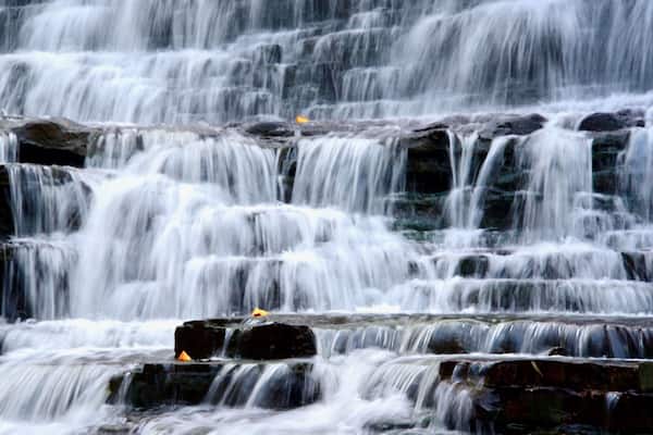 UNESCO World Biosphere Reserve: The Niagara Escarpment
Close look of Albion Falls - One of the 70+ waterfalls in the city of waterfalls - Hamilton, Ontario, Canada.
#Canada #Ontario #Hamilton #waterfall #Autumn #Fall #AlbionFalls #hiking #stream #waterfalls #NiagaraEscarpment #NorthAmerica #AdventurePacked #LikeALocal