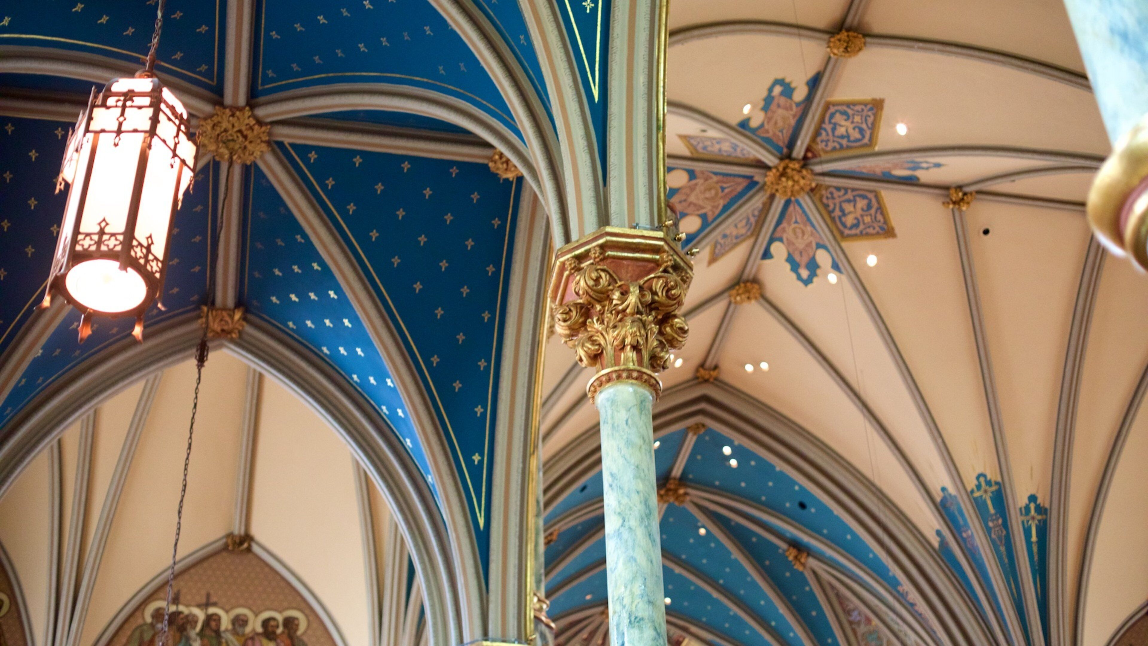 Coastal Georgia which includes heritage elements and interior views