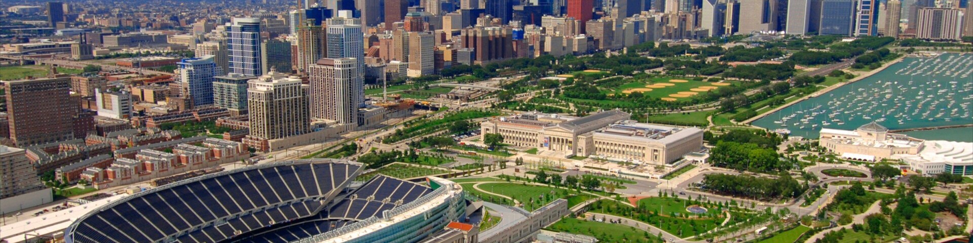Soldier Field featuring a skyscraper, modern architecture and a city