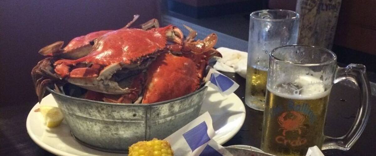 Blue Crab (1/2 dozen) 13.99
Deep south delight! 16.99
Choose your flavors of garlic, lemon pepper, old bay, rajun cajun or all the above!! And choose your heat preference: plain, mild, med or extreme.
Located at
708 east oglethorpe hwy. hinesville ga 31313.