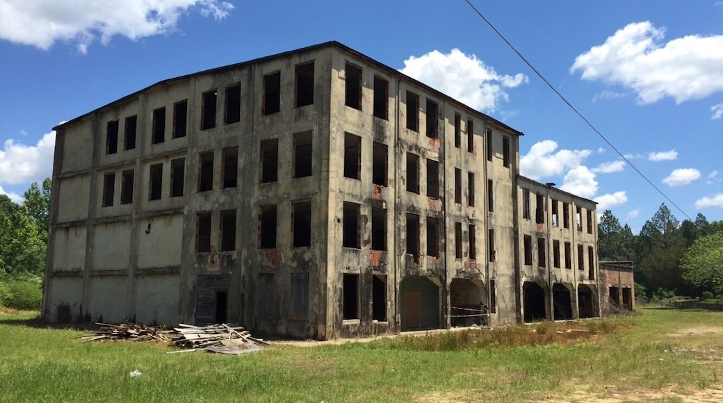 abandoned brick mill in statesboro, supposedly haunted