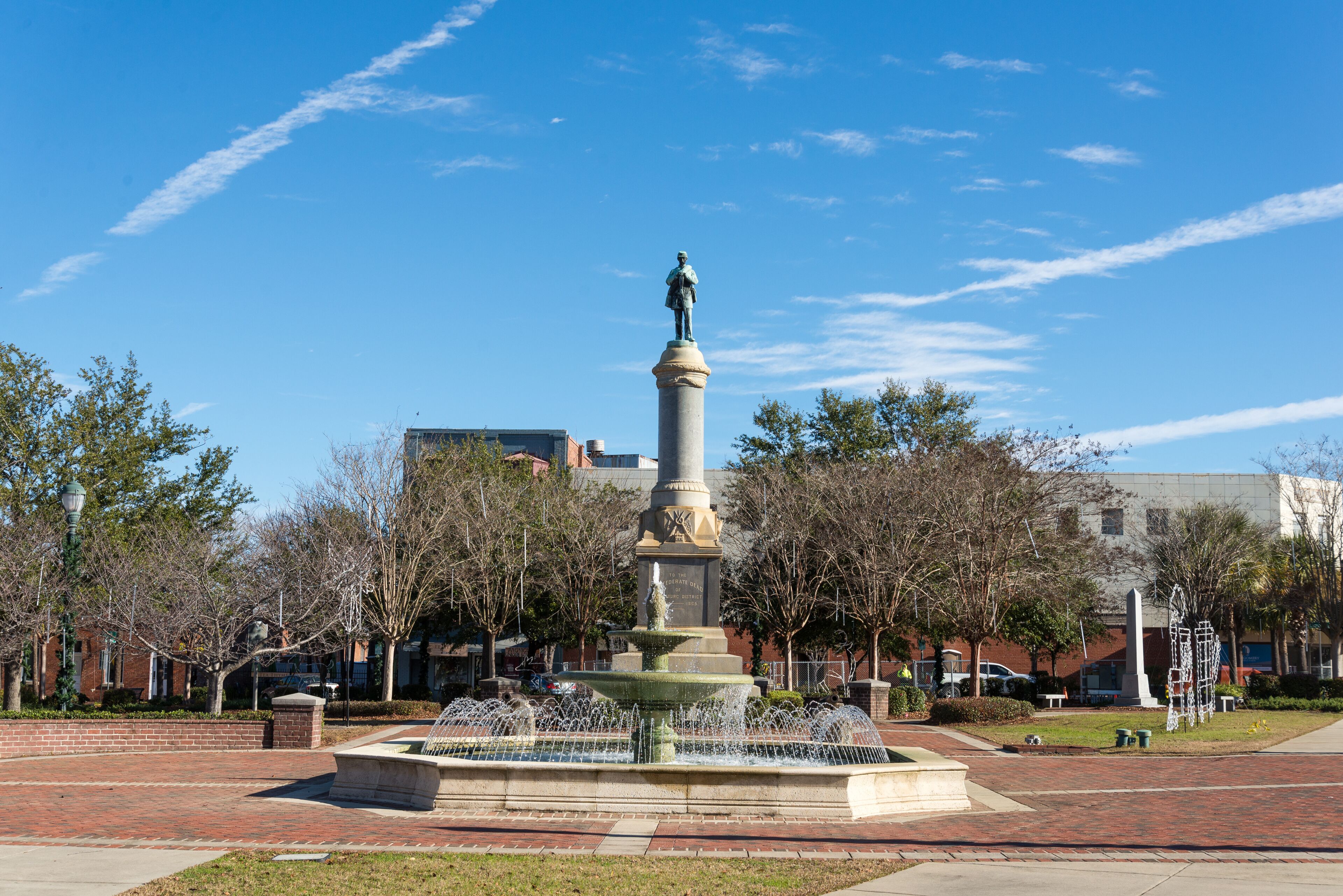 Orangeburg Confederate Memorial in Orangeburg, South Carolina. The monument was erected by Women of Orangeburg in 1893.