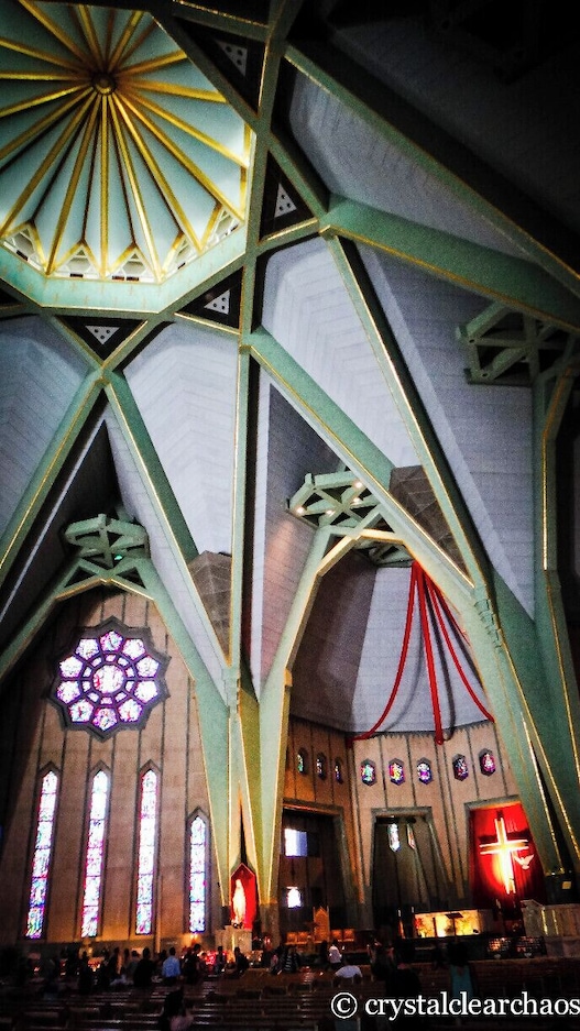 I really was so impressed with this sanctuary. Especially the ceiling.