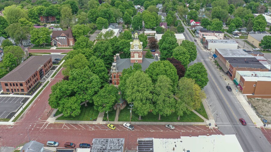 LaGrange County Courthouse