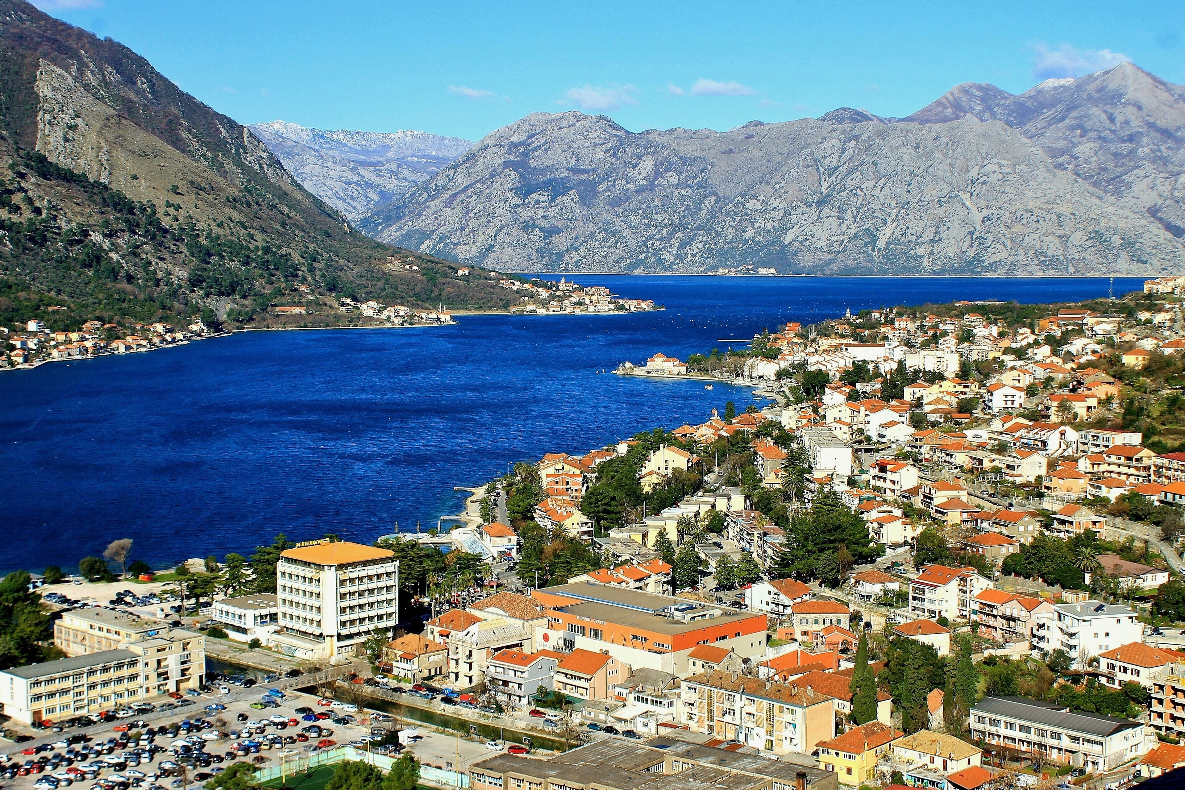 So simple and unique!Really dark blue water.  Big percentage of sea salt.
So unnatural!
#BVSBlue Photo Contest
#AboveItAll Photo Contest
#LifeAtExpedia