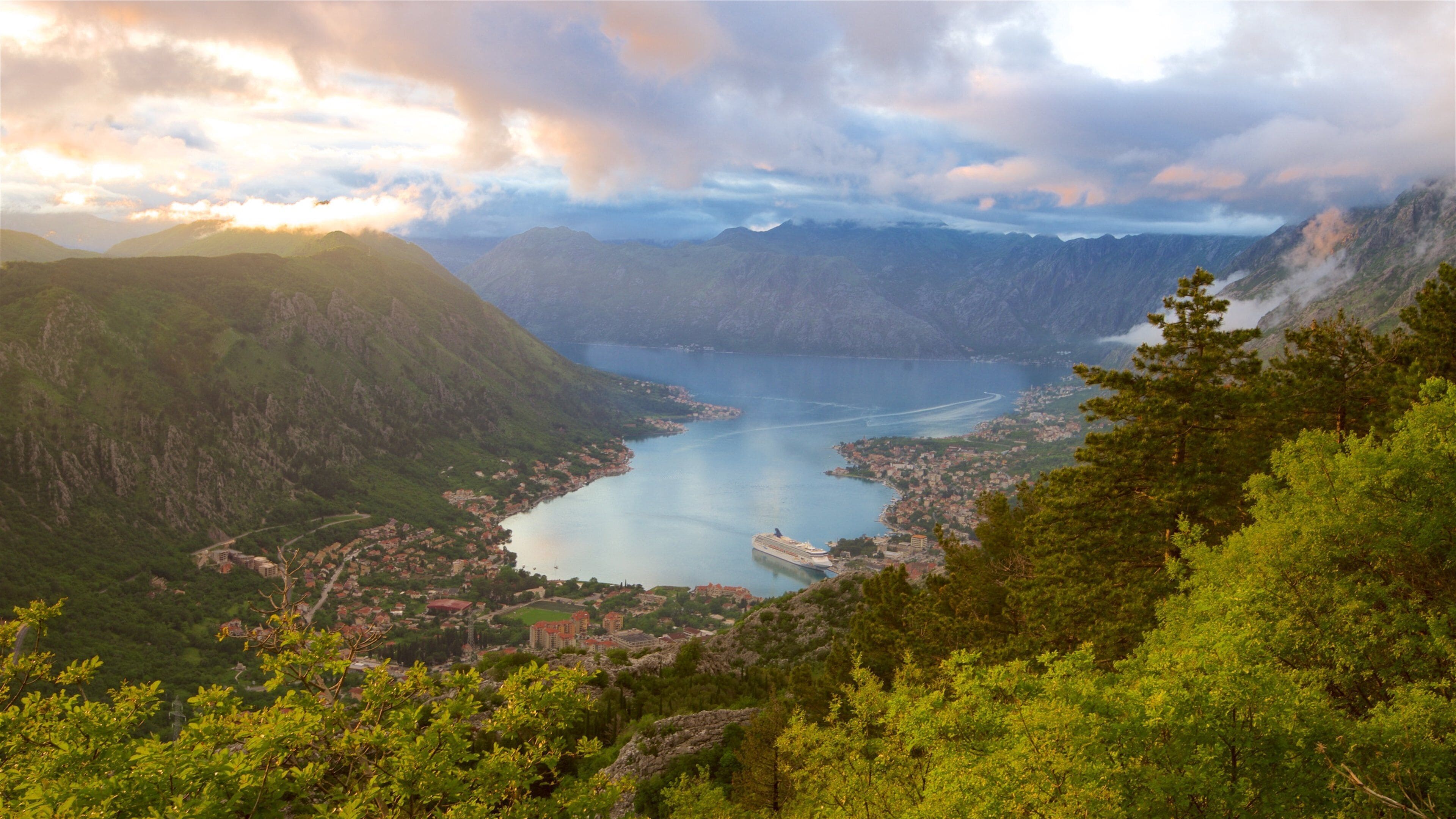 Kotor which includes general coastal views, a coastal town and tranquil scenes