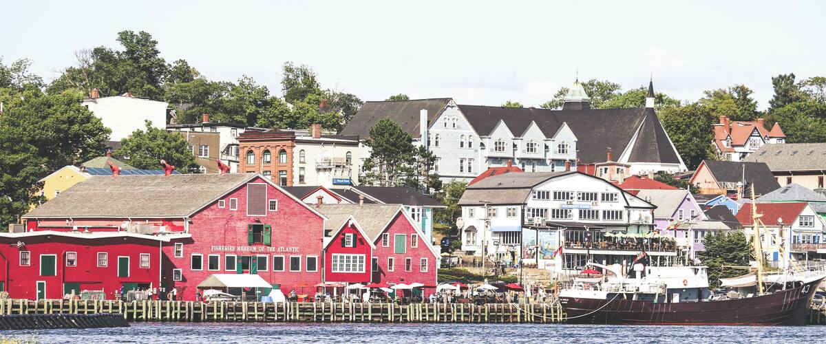 After seeing a post card of Lunenburg, I had to take a stop in to see. This quiet little fishing community is just adorable and full of colour. There are loads of small shops to explore, great places to eat, and a photographer's dream.