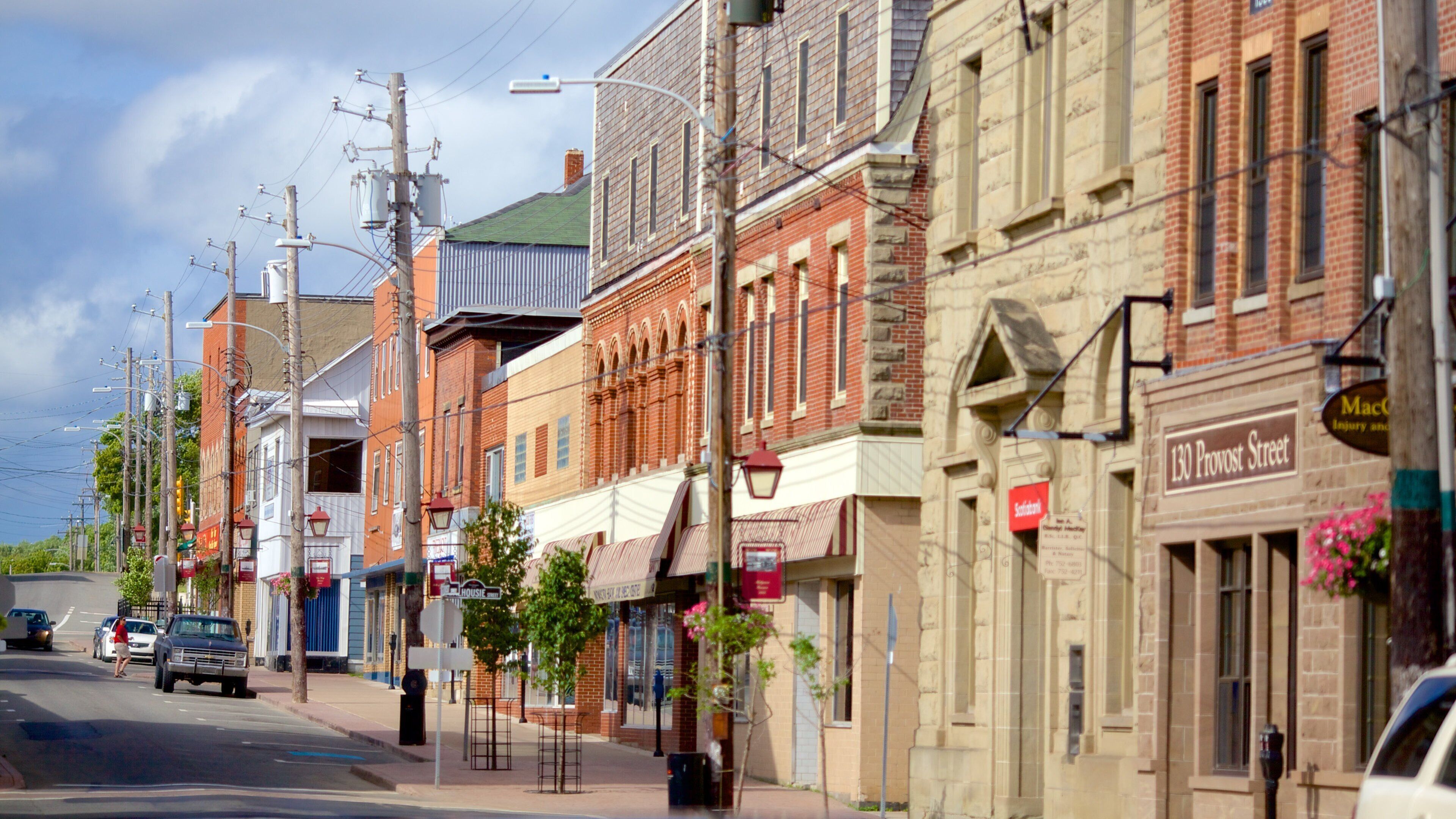 New Glasgow featuring street scenes