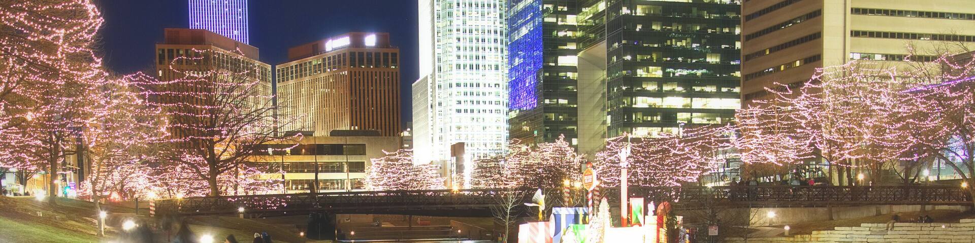 View of downtown Omaha from the west part of Heartland of America Park