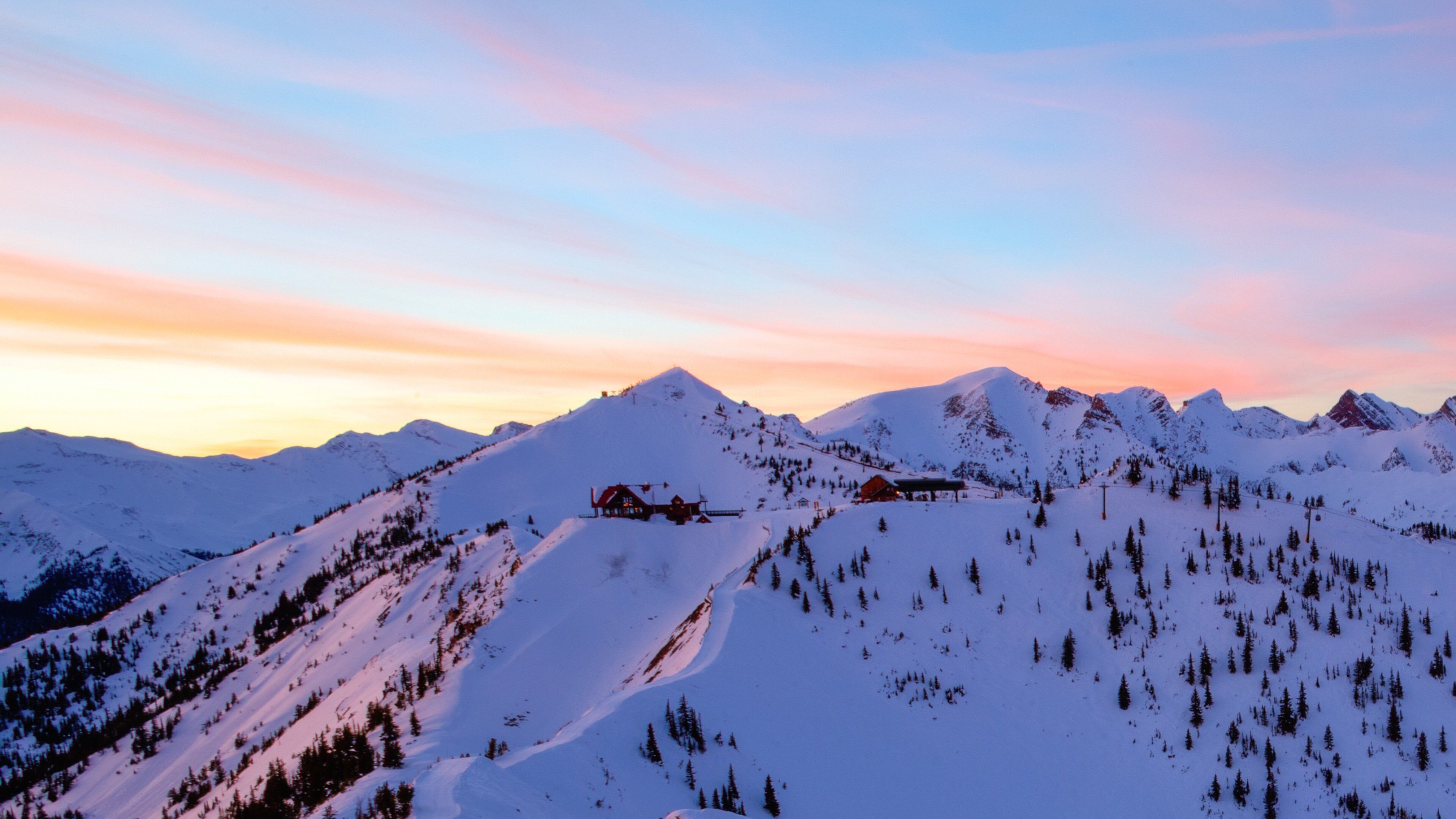 Kicking Horse Mountain Resort which includes mountains, landscape views and snow