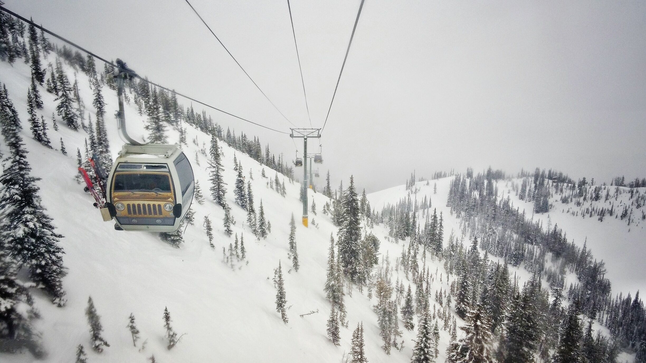 Heading back down the gondola was a bit scary because there was no one else but me inside so it was swaying a bit. If you come here alone or in pairs there is a special lineup for single and double riders. Make sure you look for that to avoid the long lineups.