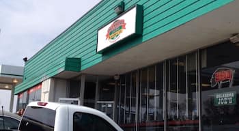 Best ribs I ever tasted! Go to Oklahoma joes.