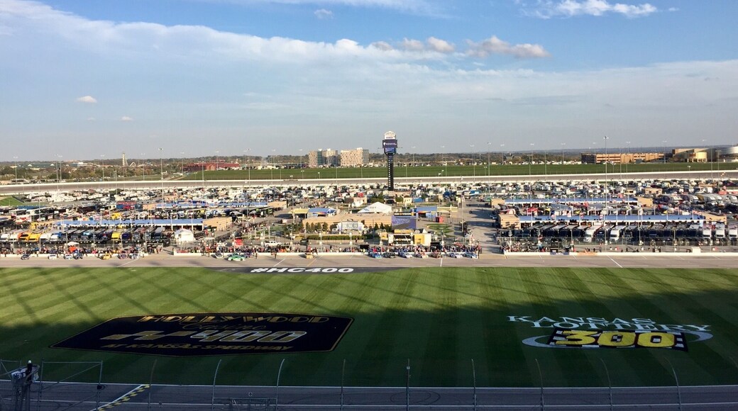 Here for a weekend of NASCAR races. Tonight is qualifying and the ACRA race.