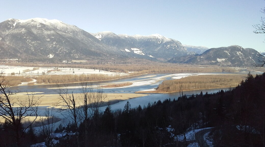 View from Chilliwack Mountain of the Frazer Valley BC