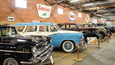 Texarkana showing heritage elements and interior views