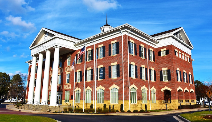 Lumberton City Hall, North Carolina, USA