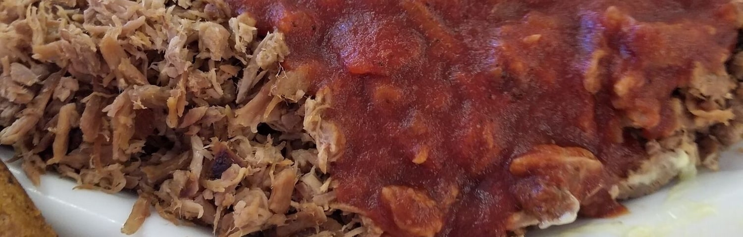 Best bbq in town this is bbq beef with the world famous bbq sauce