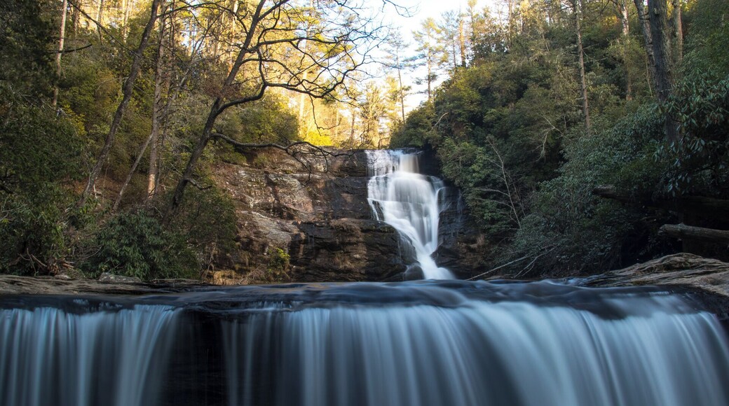 The beautiful Secret Falls of the Nantahala Forest in North Carolina. View a video guide of this waterfall here: https://www.hdcarolina.com/episode/secret-falls
#Waterfall
