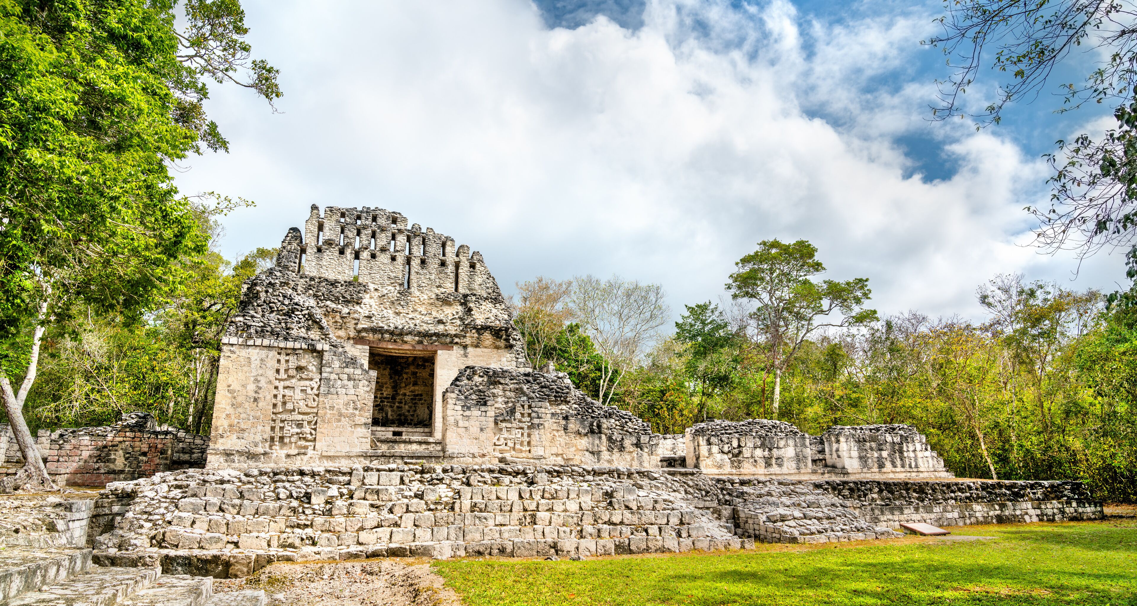 Ruins of a Mayan pyramid at Chicanna in Mexico